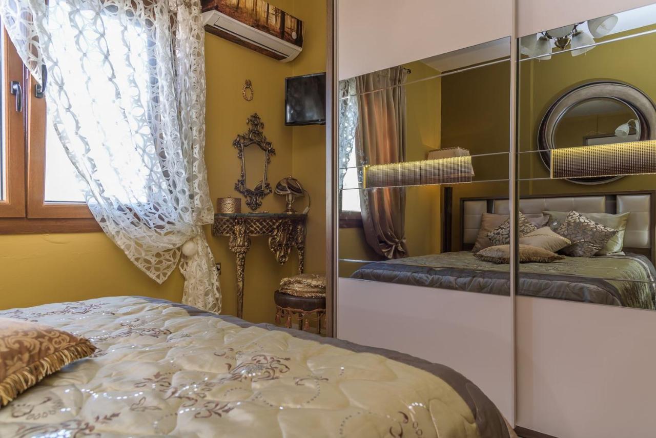 Luxury Marina Apartment In Alexandroupolis Bagian luar foto