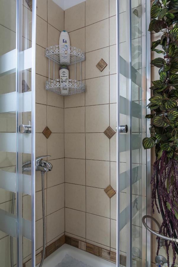 Luxury Marina Apartment In Alexandroupolis Bagian luar foto