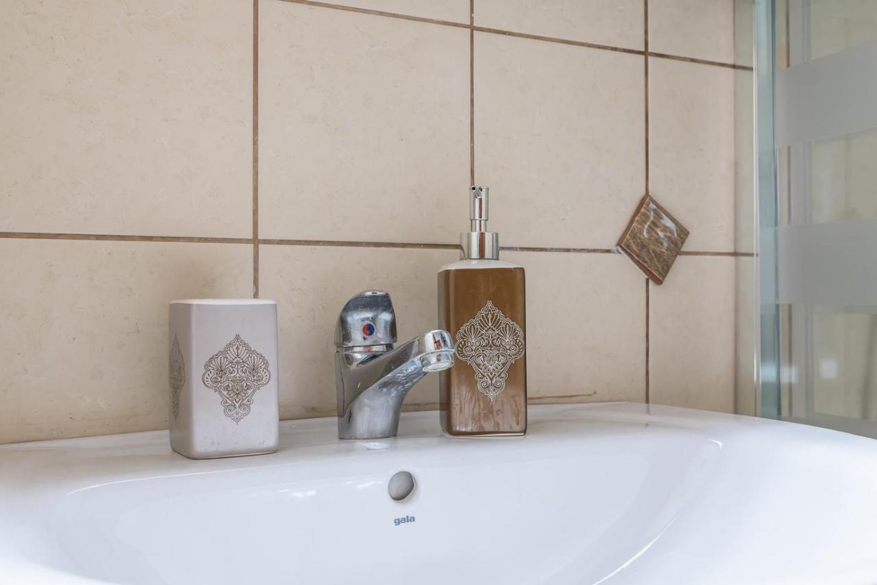 Luxury Marina Apartment In Alexandroupolis Bagian luar foto